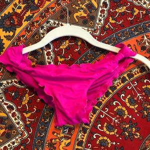 Cheeky bikini bottoms